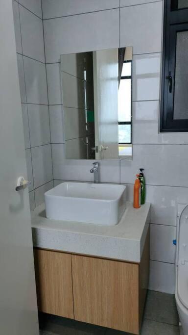 Conezion 3-Bedroom Condo @ Ioi City Mall Putrajaya سيردانغ المظهر الخارجي الصورة